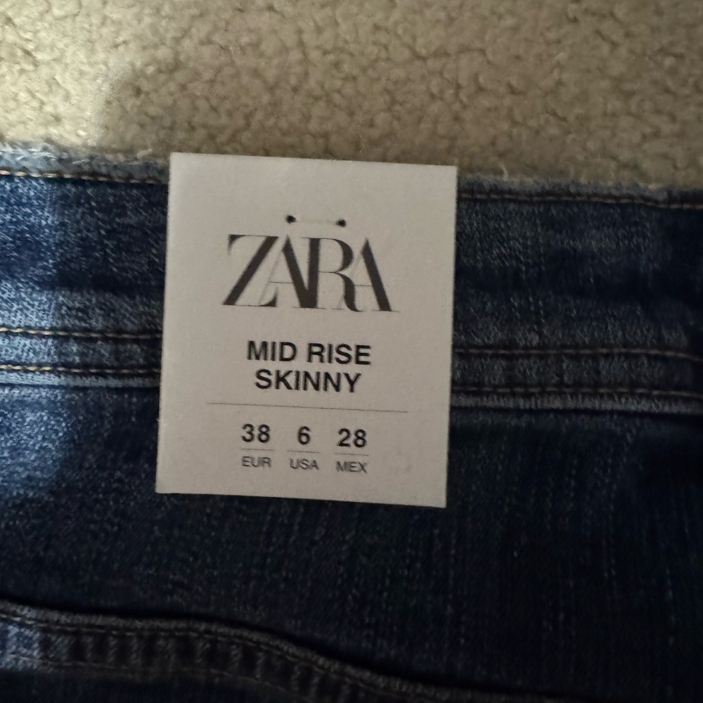 Zara Women's Skinny Jeans - Dark Blue